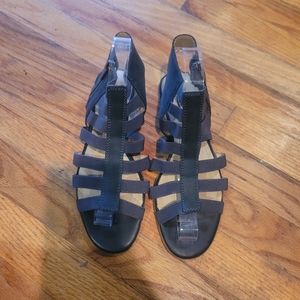 Lucky Brand Navy Cadenzah Strappy Sandals size 9